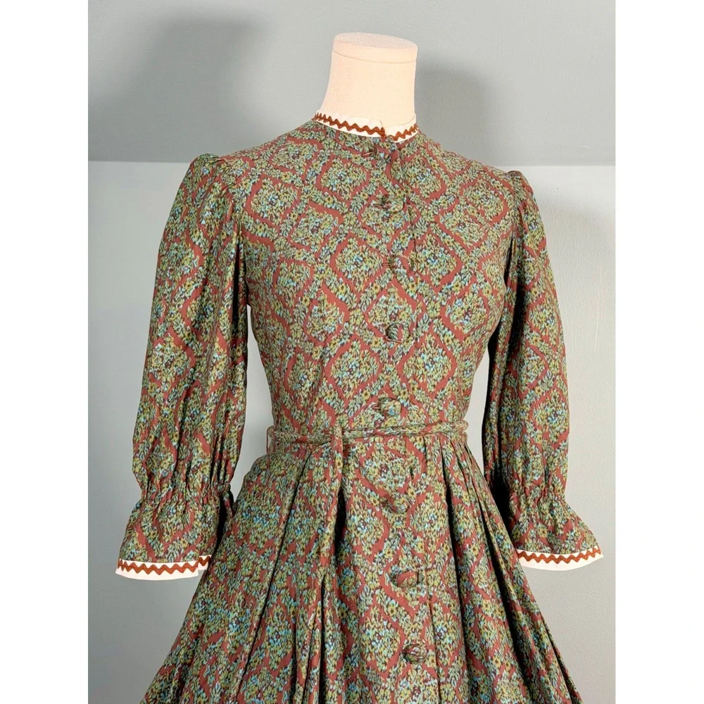 Vintage 1950s Dress Fall Soft Cotton 50s Day Dress Shirtwaist Pleated Prairie